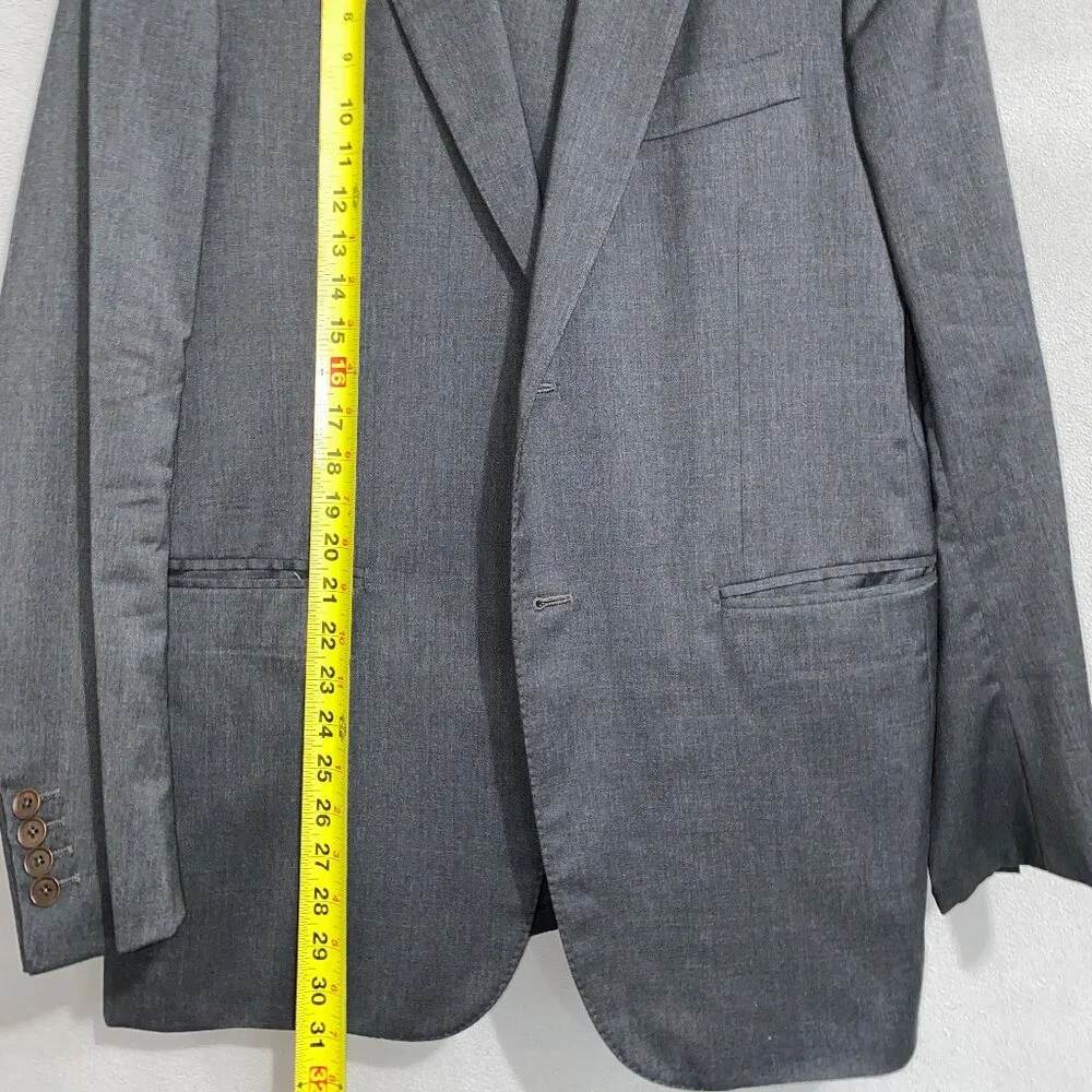 Isaia Men's Luxury Suit!